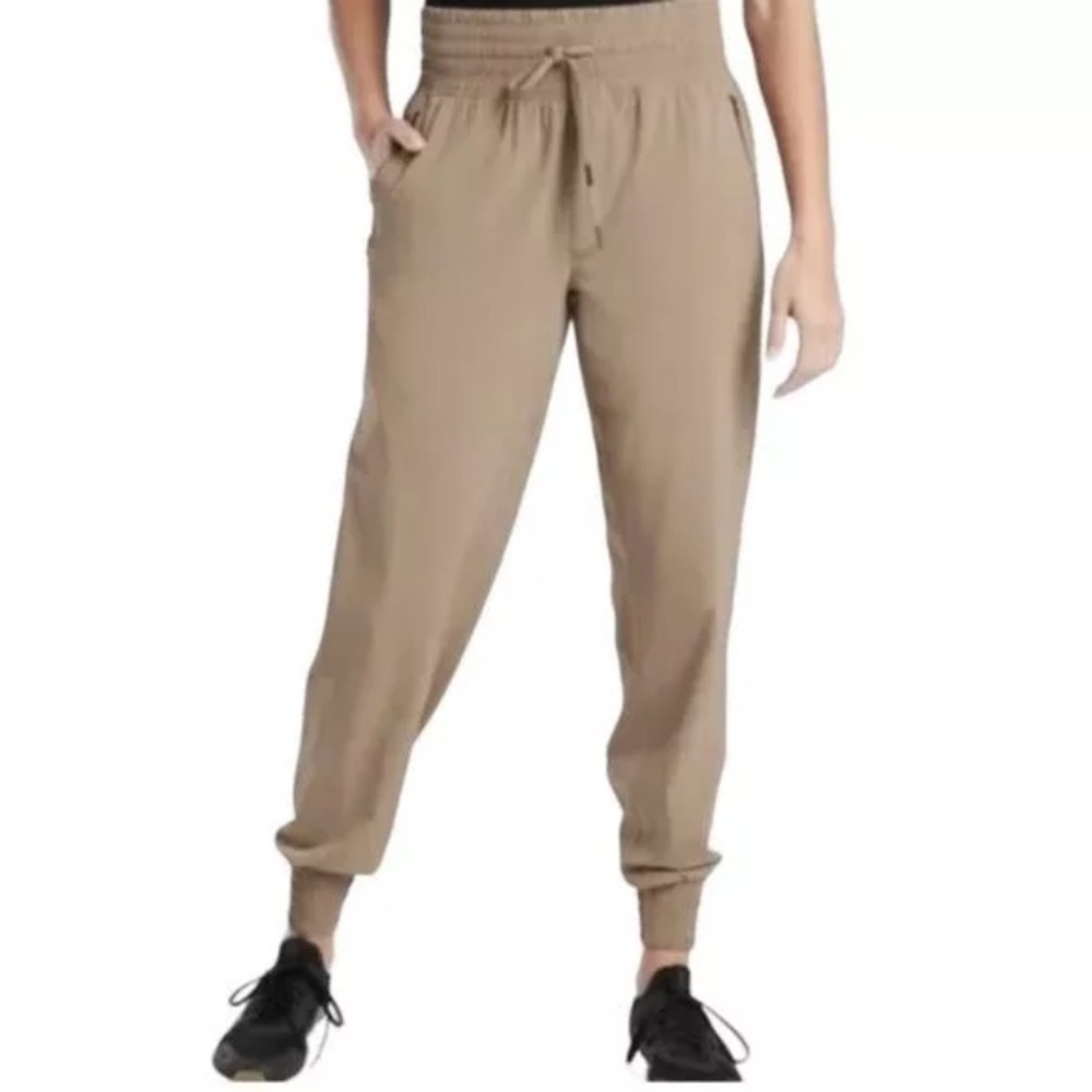Athleta Womens Camden Jogger Tan Light Weight High Rise Style 486192-01 Size 6T